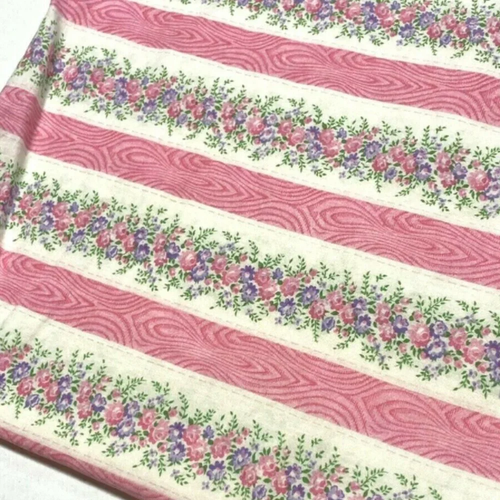True Vintage 60s 70s Pillowcases Shams Pink Floral